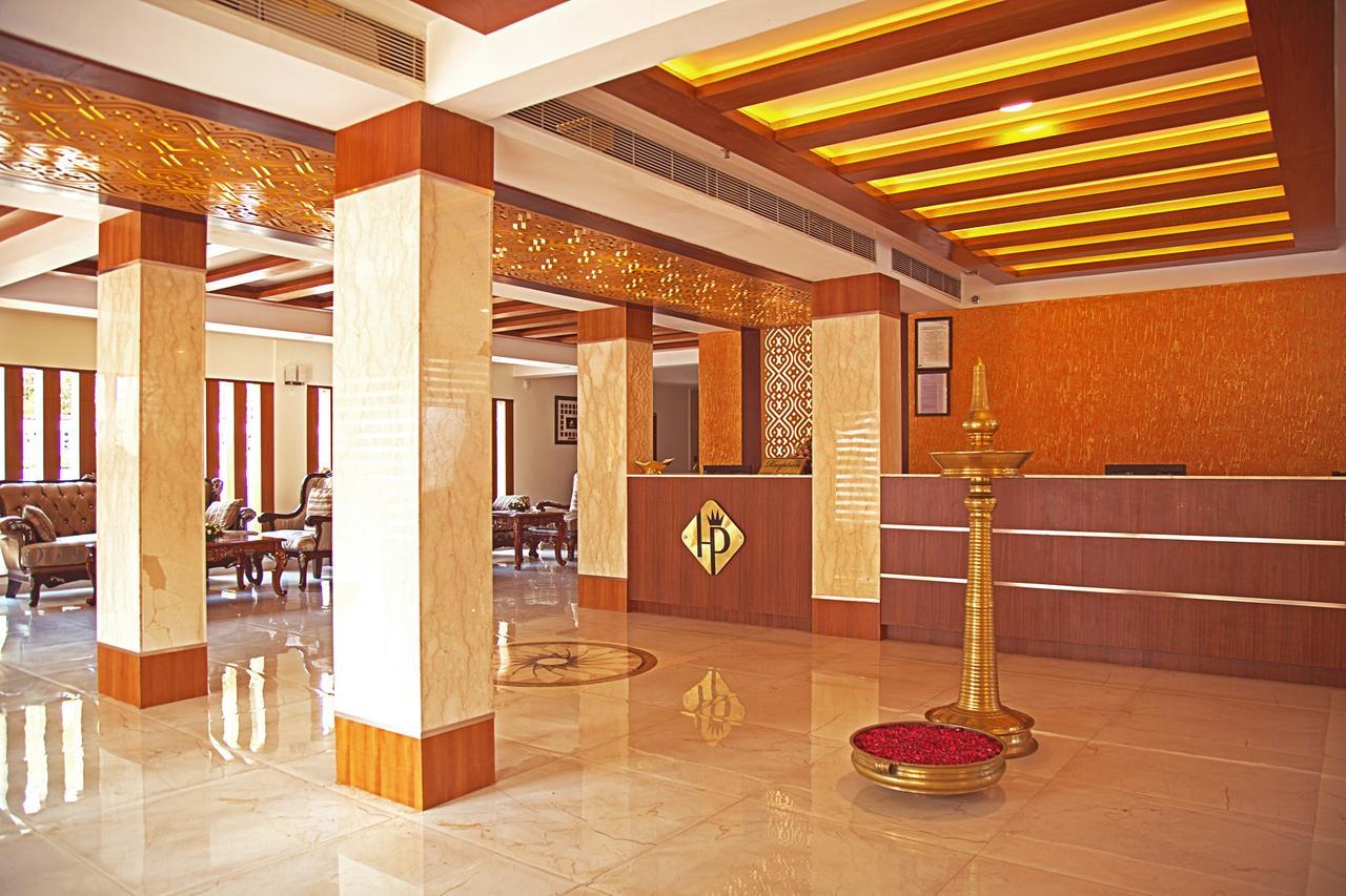 Hill Palace Hotel & Spa Kochi Exterior foto